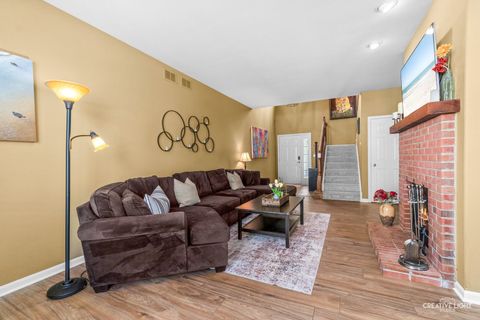 Tiny photo for 374 Wolcott Lane, Batavia, IL 60510 (MLS # 12664196)