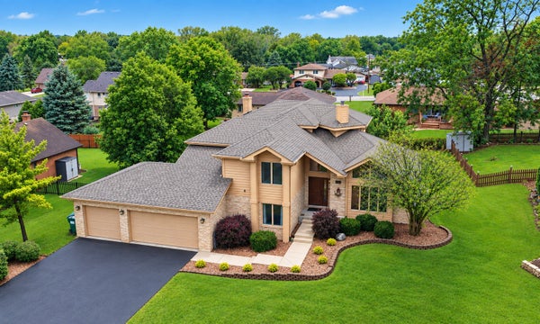 13630 S CHIPPEWA TRL, HOMER GLEN, IL 60491 - Image 465b85cc63c88a6bdfceeac908d2cd0d/3885696642