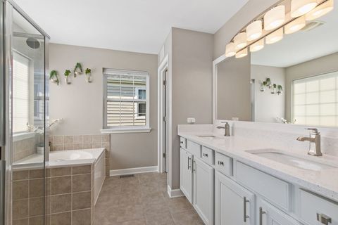 Tiny photo for 360 Fountain Avenue, Elgin, IL 60124 (MLS # 12450642)