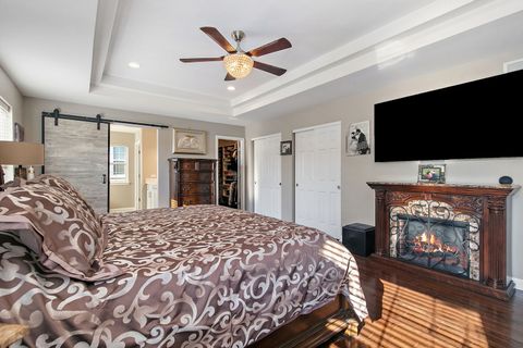 Tiny photo for 360 Fountain Avenue, Elgin, IL 60124 (MLS # 12450642)