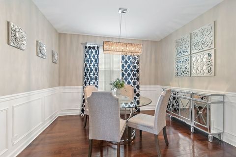 Tiny photo for 360 Fountain Avenue, Elgin, IL 60124 (MLS # 12450642)