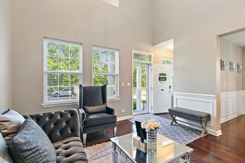 Tiny photo for 360 Fountain Avenue, Elgin, IL 60124 (MLS # 12450642)