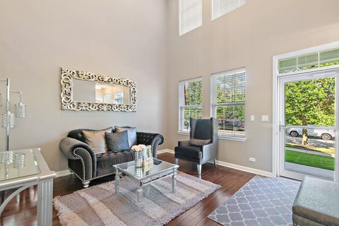 Tiny photo for 360 Fountain Avenue, Elgin, IL 60124 (MLS # 12450642)