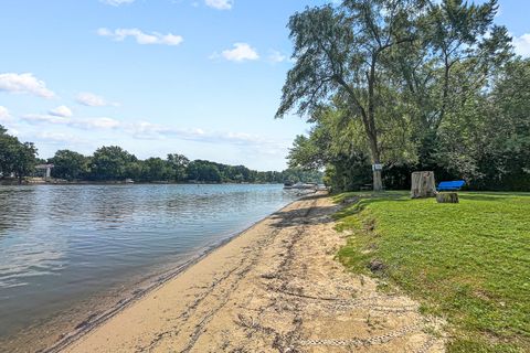 Tiny photo for 3807 Mccabe Avenue, Crystal Lake, IL 60014 (MLS # 12510812)