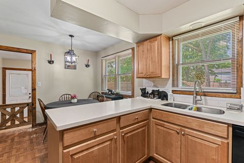 Tiny photo for 3807 Mccabe Avenue, Crystal Lake, IL 60014 (MLS # 12510812)