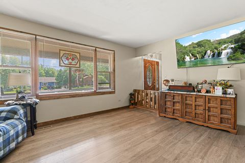 Tiny photo for 3807 Mccabe Avenue, Crystal Lake, IL 60014 (MLS # 12510812)