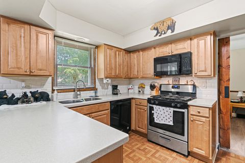 Tiny photo for 3807 Mccabe Avenue, Crystal Lake, IL 60014 (MLS # 12510812)