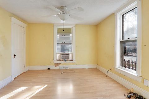 Tiny photo for 109 W Mulberry Street, Bloomington, IL 61701 (MLS # 12516797)