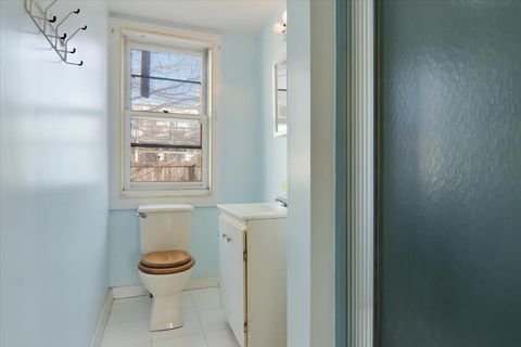 Tiny photo for 109 W Mulberry Street, Bloomington, IL 61701 (MLS # 12516797)