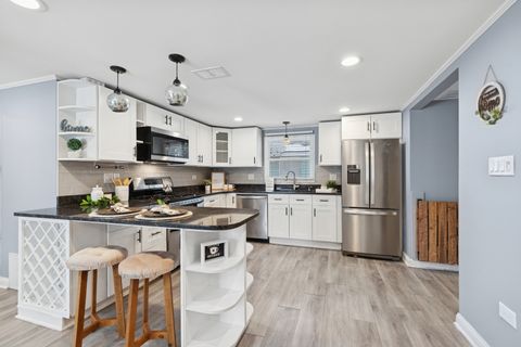 Tiny photo for 16749 W 147th Place, Lockport, IL 60441 (MLS # 12545006)