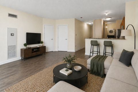 Tiny photo for Chicago, IL 60601 (MLS # 12633871)
