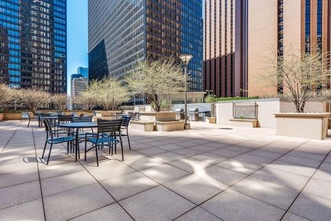 Tiny photo for Chicago, IL 60601 (MLS # 12633871)