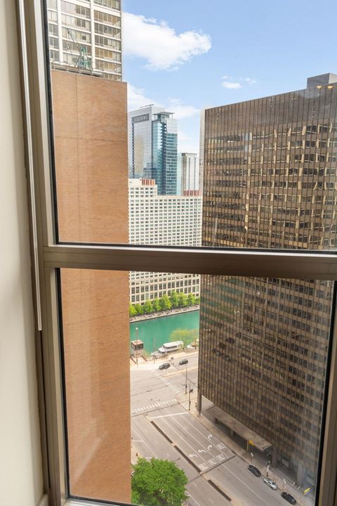 Tiny photo for Chicago, IL 60601 (MLS # 12633871)