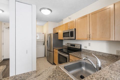 Tiny photo for Chicago, IL 60601 (MLS # 12633871)