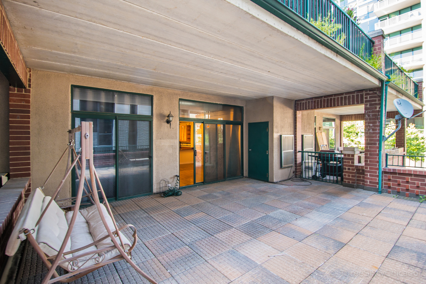 841 W Monroe Street 2B