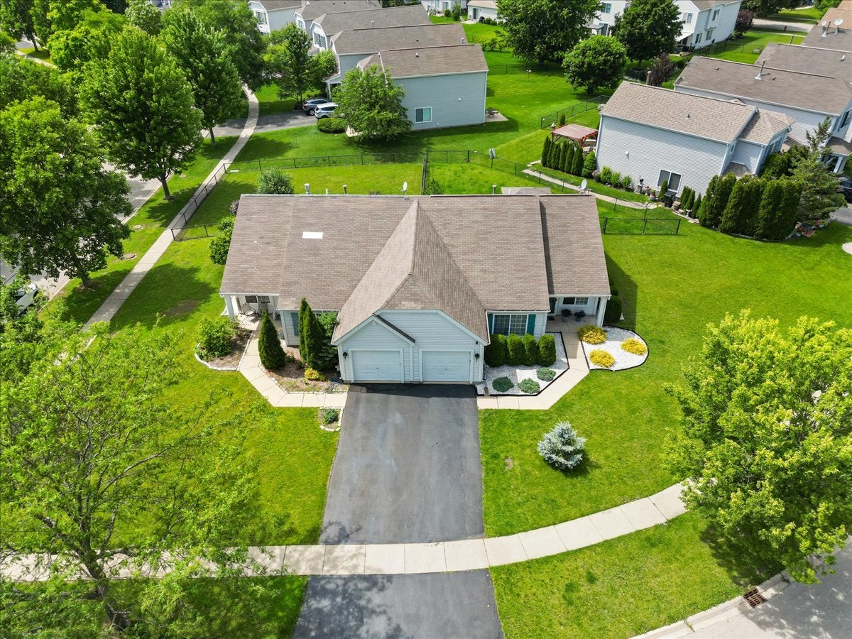 770 S Providence Lane 770 - Photo 4