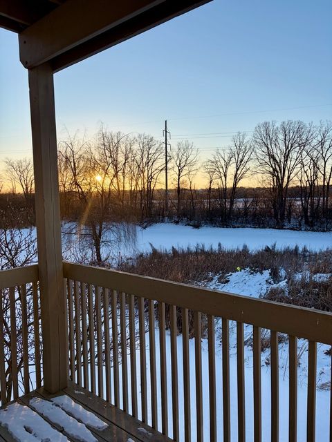 Tiny photo for 2646 Cobblestone Drive, Crystal Lake, IL 60012 (MLS # 12555471)