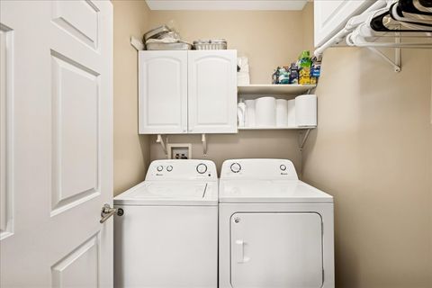 Tiny photo for 2646 Cobblestone Drive, Crystal Lake, IL 60012 (MLS # 12555471)