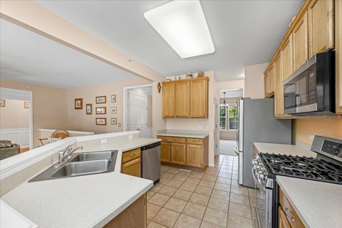 Tiny photo for 2622 Chesire Court, West Dundee, IL 60118 (MLS # 12452759)