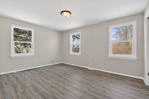 Tiny photo for 808 Mills Road, Joliet, IL 60433 (MLS # 12526368)