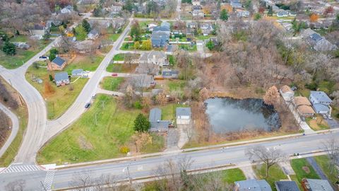 Tiny photo for 26W101 Jewell Road, Wheaton, IL 60187 (MLS # 12521536)