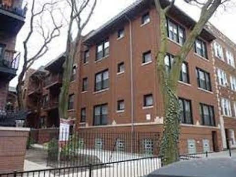 709 W Barry Avenue S2 Chicago IL 60657