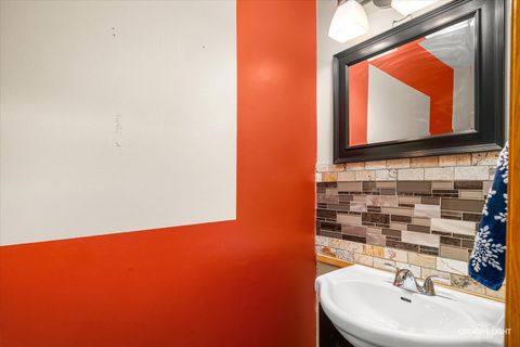 Tiny photo for 3026 Diane Drive, Aurora, IL 60504 (MLS # 12580256)