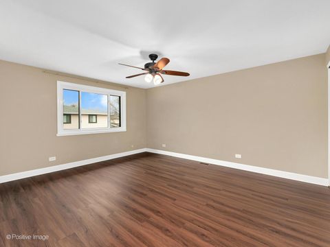 Tiny photo for 199 DUXBURY Court #D, Bloomingdale, IL 60108 (MLS # 12553581)