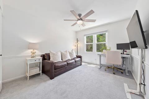 Tiny photo for 4126 N Yale Avenue, Arlington Heights, IL 60004 (MLS # 12697850)
