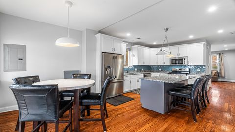 Tiny photo for 2315 Harvey Avenue, Berwyn, IL 60402 (MLS # 12576062)