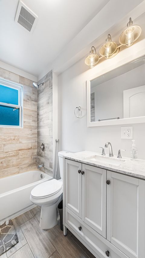 Tiny photo for 2315 Harvey Avenue, Berwyn, IL 60402 (MLS # 12576062)