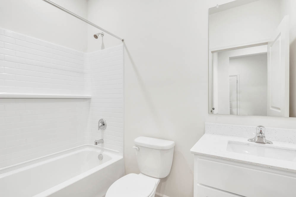 14633 S Greenbriar Drive