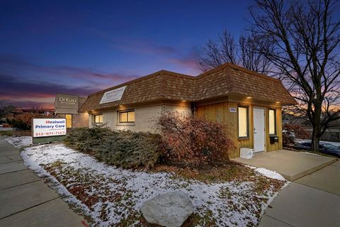 6067 N Northwest Highway Chicago IL 60631