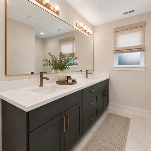 Tiny photo for 1023 Walter Street, Lemont, IL 60439 (MLS # 12677243)