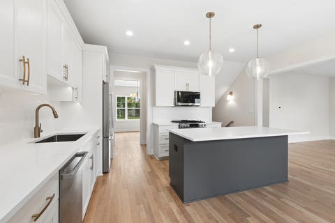 Tiny photo for 1023 Walter Street, Lemont, IL 60439 (MLS # 12677243)