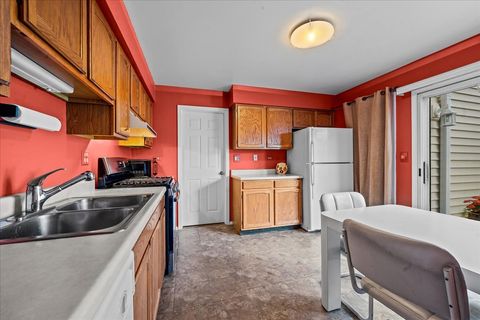 Tiny photo for 131 Autumn Court #131, Buffalo Grove, IL 60089 (MLS # 12514522)