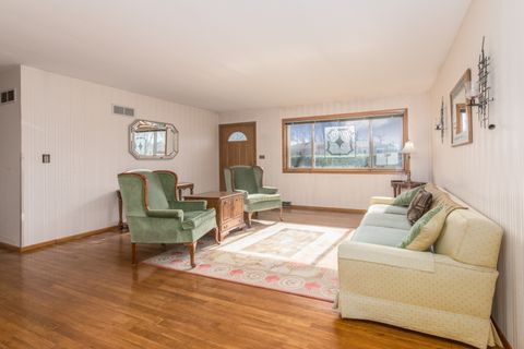 Tiny photo for 170 Westmere Road, Des Plaines, IL 60016 (MLS # 12587781)