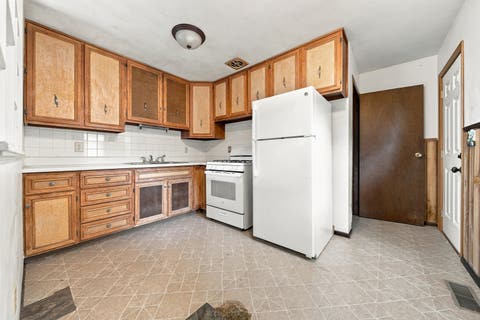 Tiny photo for 1606 Bonnie Avenue, Dixon, IL 61021 (MLS # 12744006)