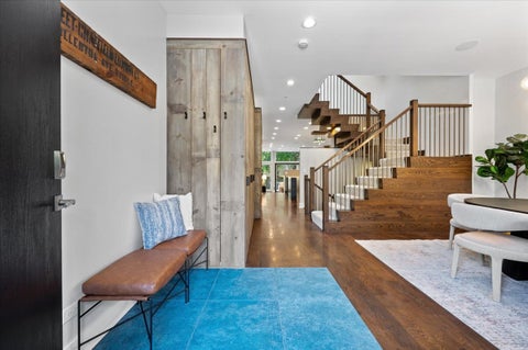 Tiny photo for 2901 N Burling Street, Chicago, IL 60657 (MLS # 12688685)