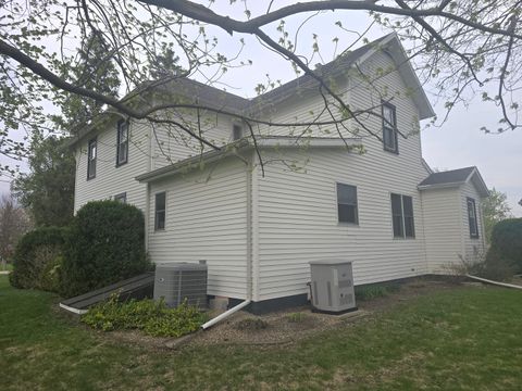 Tiny photo for 610 E Main Street, Ashkum, IL 60911 (MLS # 12623299)