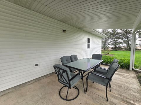 Tiny photo for 610 E Main Street, Ashkum, IL 60911 (MLS # 12623299)