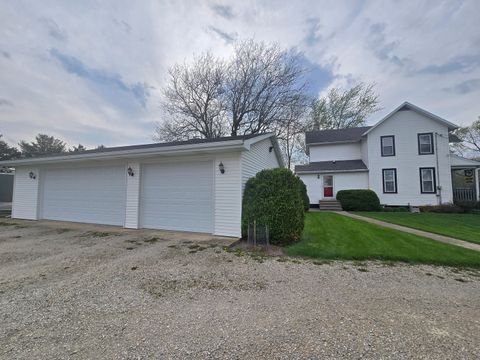 Tiny photo for 610 E Main Street, Ashkum, IL 60911 (MLS # 12623299)