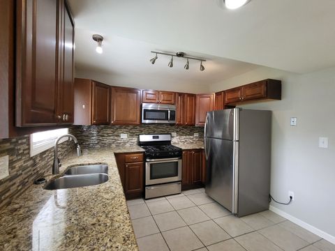 Tiny photo for 50 Oakhurst Road, Matteson, IL 60443 (MLS # 12383842)