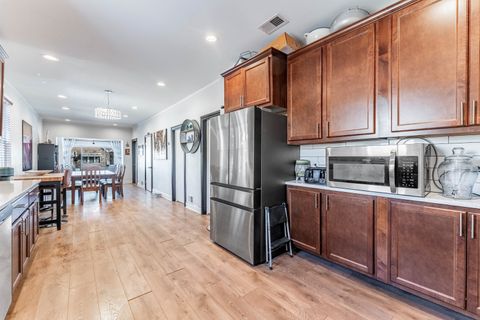 Tiny photo for 6337 W Patterson Avenue, Chicago, IL 60634 (MLS # 12602484)