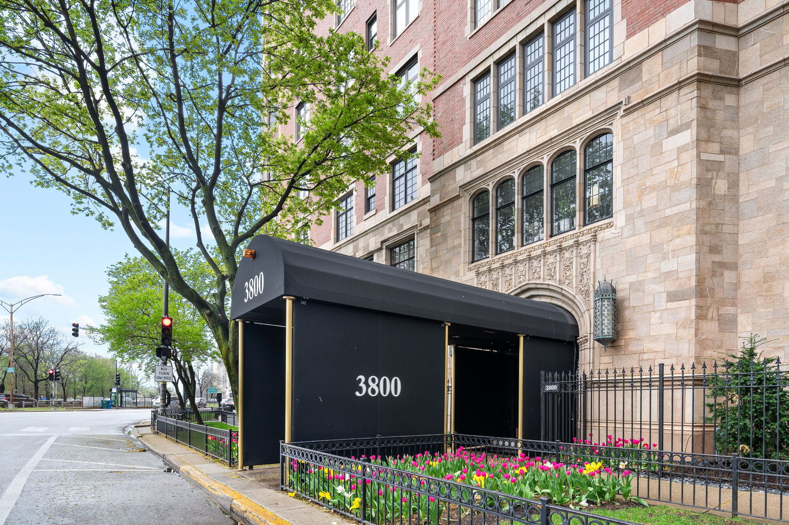 3800 N Lake Shore Drive 5E