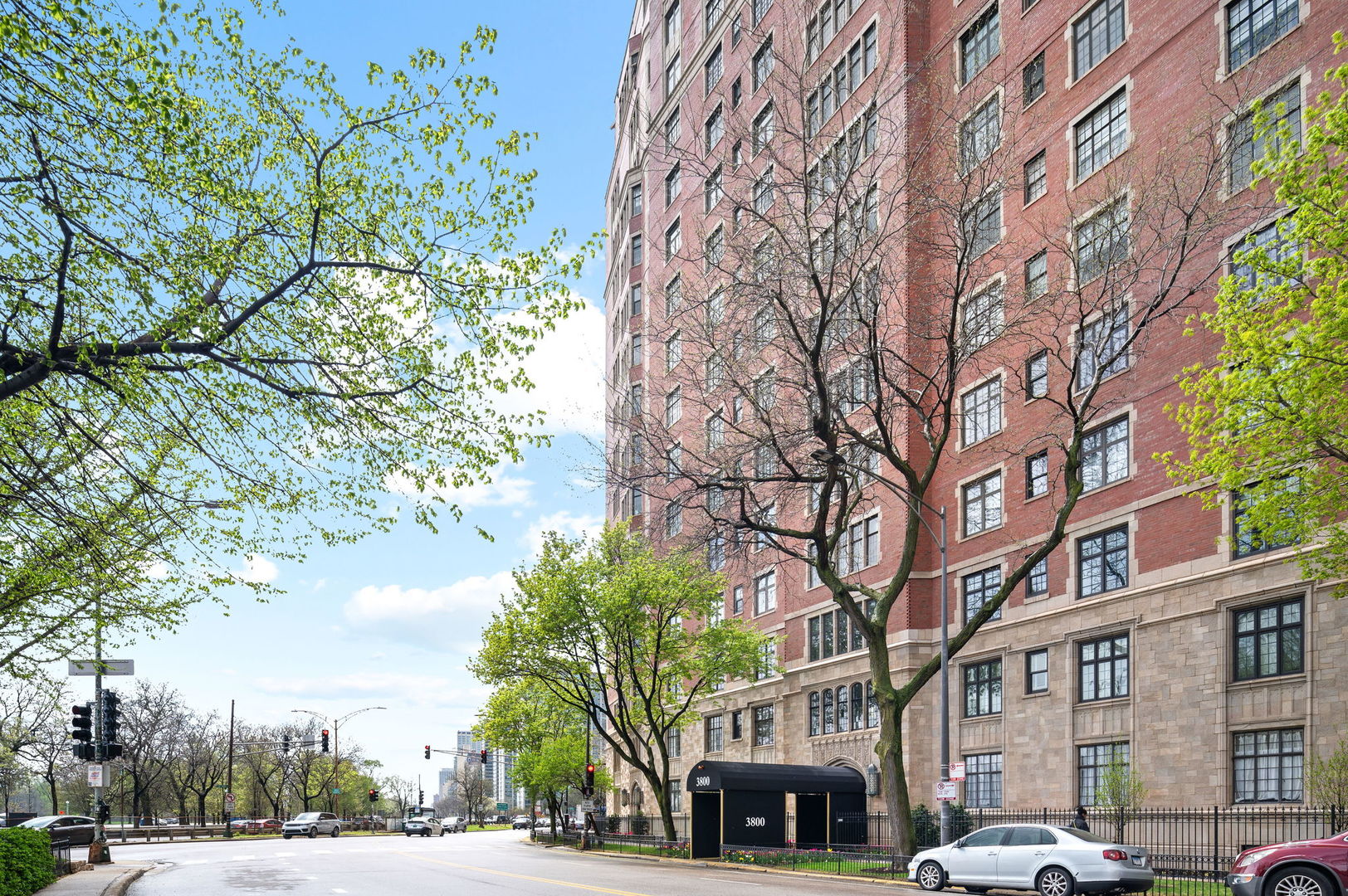 3800 N Lake Shore Drive 5E