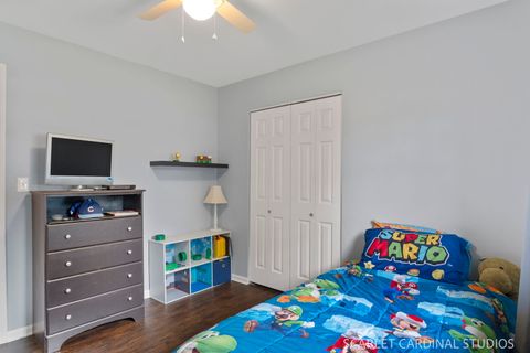Tiny photo for 8 Dolphin Court, Oswego, IL 60543 (MLS # 12677963)