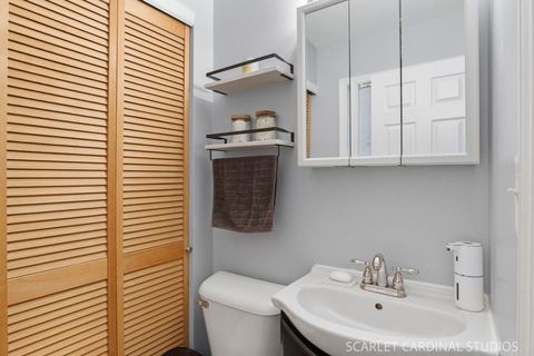 Tiny photo for 8 Dolphin Court, Oswego, IL 60543 (MLS # 12677963)