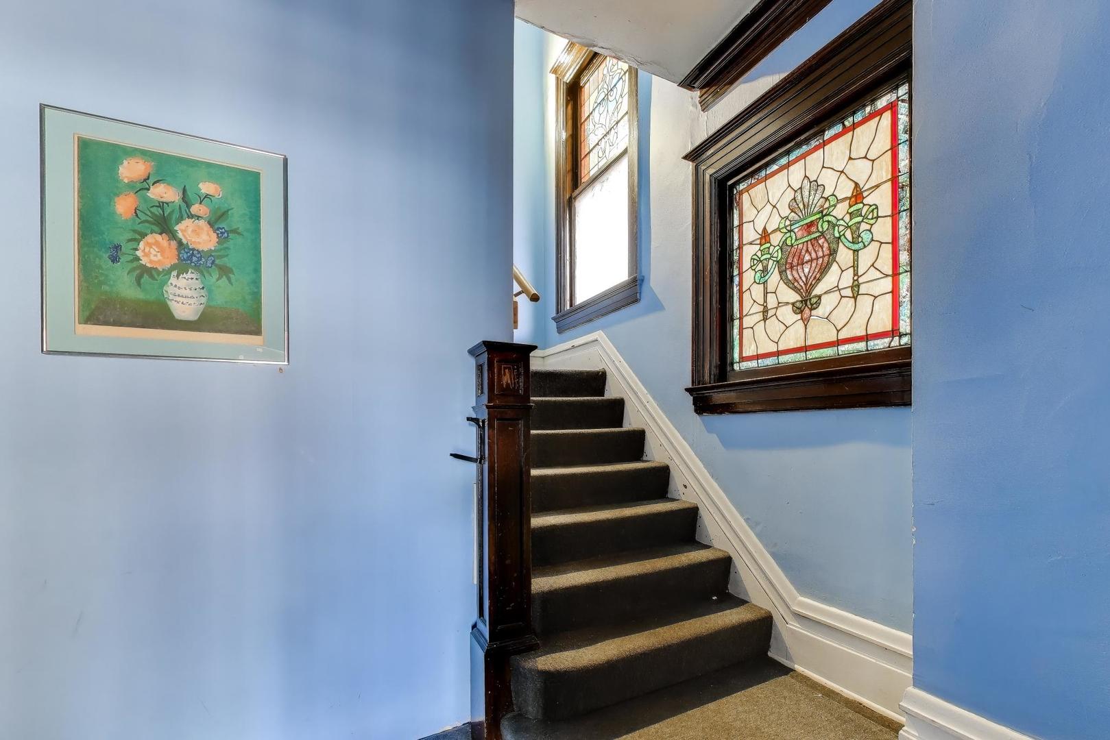 1501 W Wilson Avenue