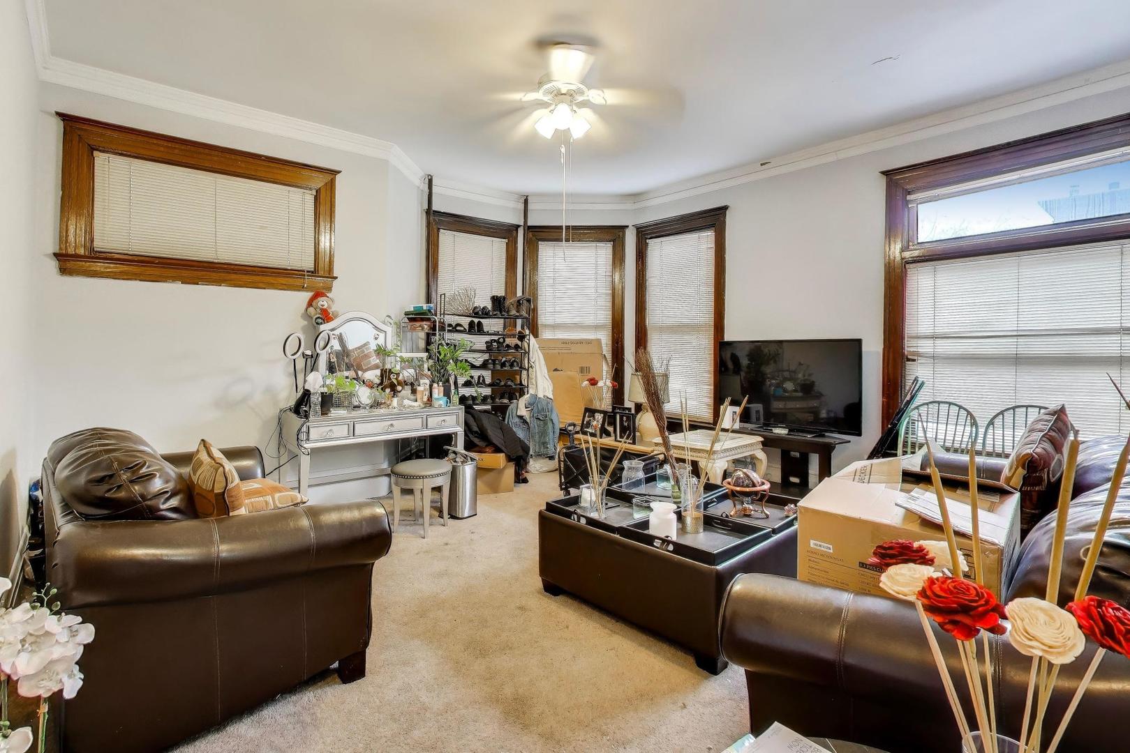 1501 W Wilson Avenue